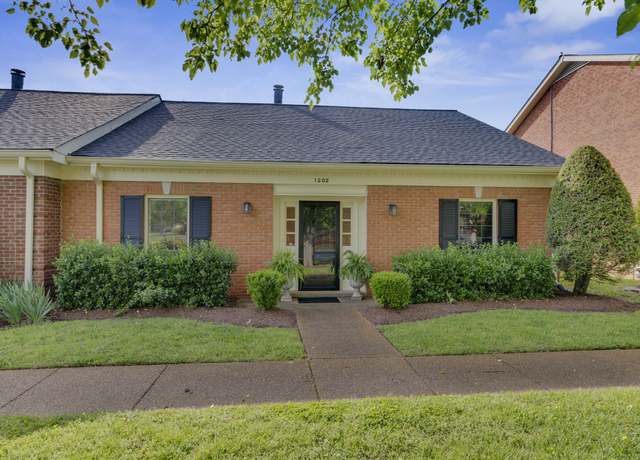 Property at 1202 General George Patton Rd, Nashville, TN 37221, 3 beds, 2 baths