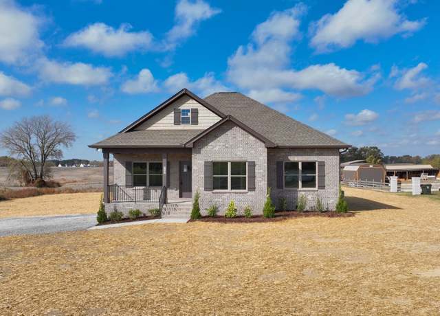 Property at 717 Lear Rd, Portland, TN 37148, 3 beds, 2 baths