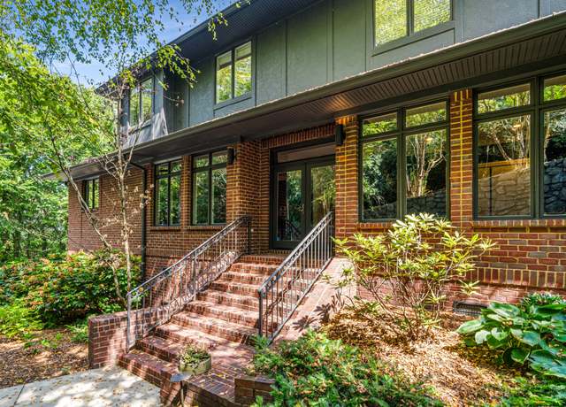 Property at 108 High Estes, Nashville, TN 37215, 5 beds, 5 baths