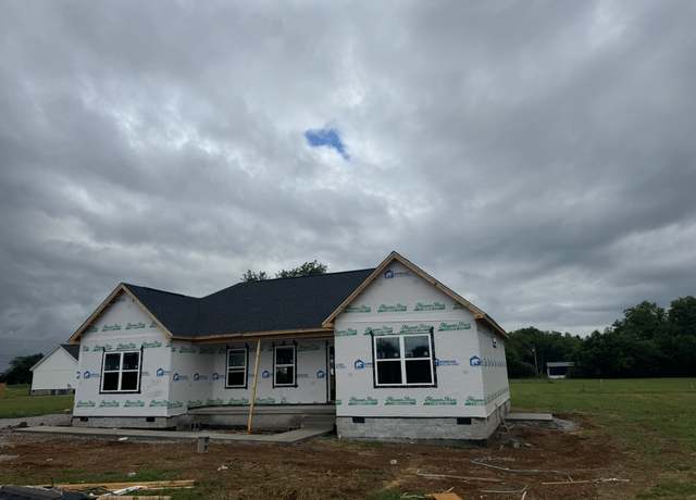 Property at 2108 Laws Hill Cir, Lewisburg, TN 37091, 3 beds, 2 baths
