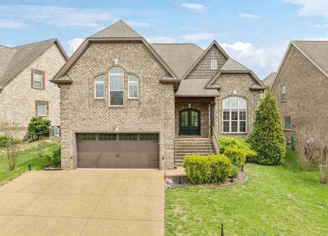 Property at 325 Midtown Trl, Mount Juliet, TN 37122, 3 beds, 2.5 baths