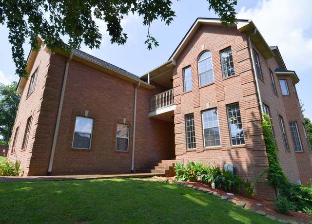 Property at 235 Chipaway Dr, Gallatin, TN 37066, 4 beds, 3 baths