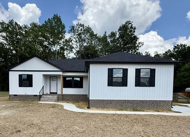 Property at 133 Linda Ln, Tullahoma, TN 37388, 3 beds, 2 baths