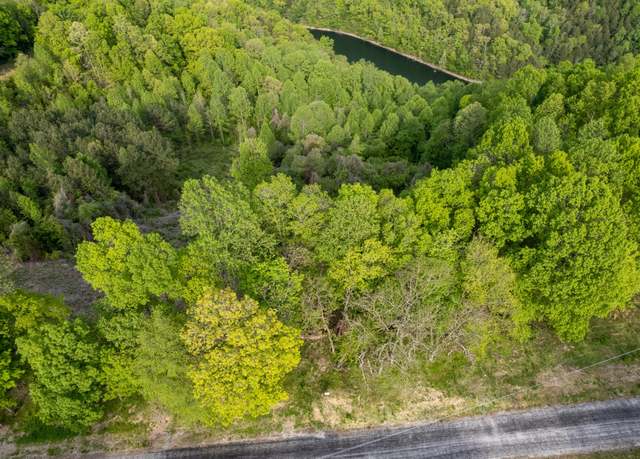 Property at 16 Caleb Way, Baxter, TN 38544