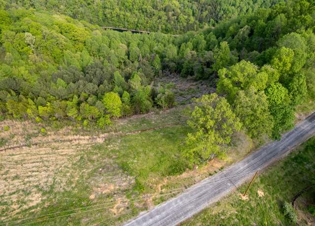Property at 14 Caleb Way, Baxter, TN 38544