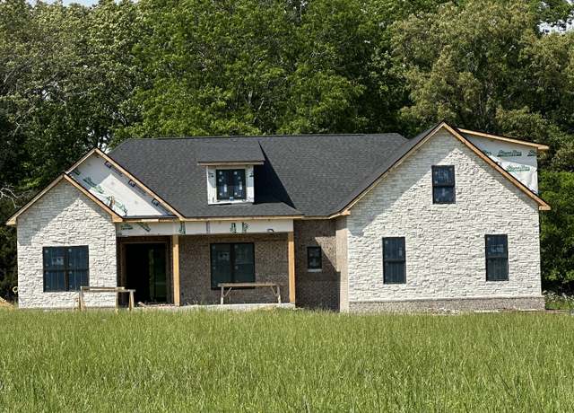 Property at 49 Copperas Creek Rd, Tullahoma, TN 37388, 4 beds, 4.5 baths
