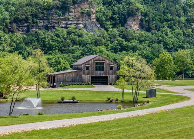 Property at 1054 Sunrise Cir, Ashland City, TN 37015, 2 beds, 3 baths