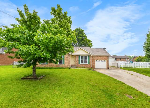 Property at 1646 S Jordan Dr, Clarksville, TN 37042, 3 beds, 2 baths