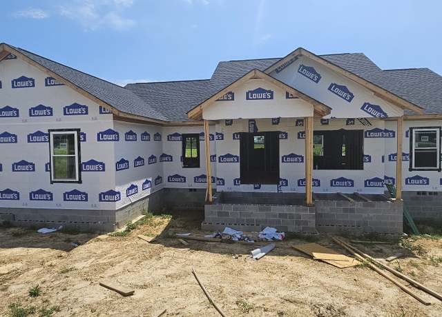Property at 6265 Mcminnville Hwy, Smithville, TN 37166, 3 beds, 2 baths