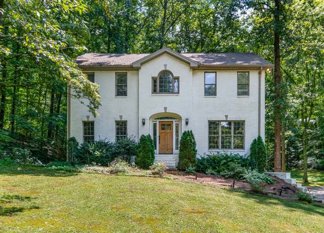 Property at 3945 New Highway 96 W, Franklin, TN 37064, 3 beds, 3.5 baths