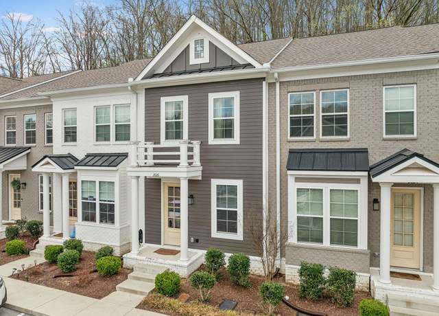 Property at 2026 Morrison Ridge Dr, Nashville, TN 37221, 2 beds, 2.5 baths