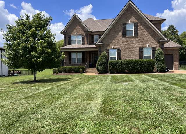 Property at 1013 Gadwall Ln, Spring Hill, TN 37174, 5 beds, 4.5 baths