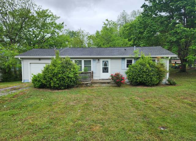 Property at 326 Colonial Ave, Shelbyville, TN 37160, 2 beds, 1 bath