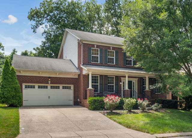 Property at 226 Sterling Woods Dr, Mount Juliet, TN 37122, 4 beds, 2.5 baths