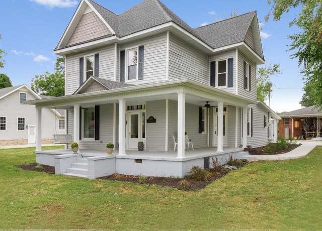 Property at 800 Ovoca Rd, Tullahoma, TN 37388, 4 beds, 2 baths