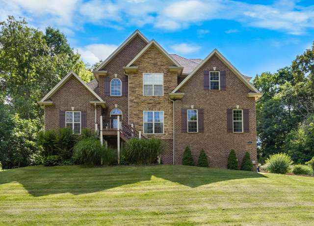 Property at 1721 Old Clarksville Pike, Chapmansboro, TN 37035, 4 beds, 3.5 baths