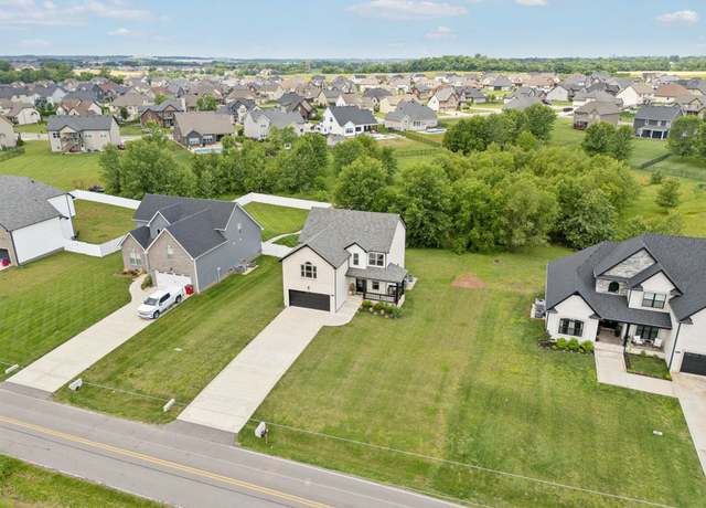 Property at 2968 Kirkwood Rd, Clarksville, TN 37043, 4 beds, 3 baths