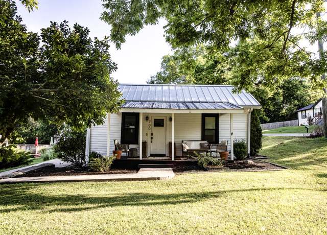Property at 700 Maplewood Ln, Nashville, TN 37216, 2 beds, 2 baths