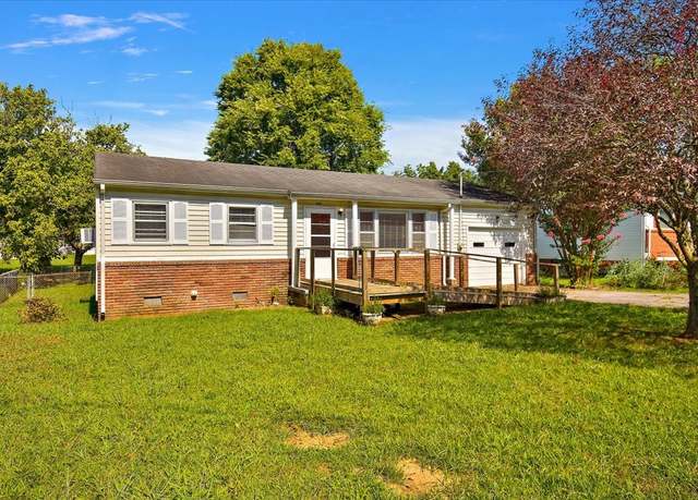 Property at 1017 Fairfield Pike, Shelbyville, TN 37160, 3 beds, 2 baths