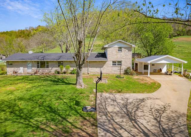 Property at 538 Pleasant Shade Hwy, Pleasant Shade, TN 37145, 5 beds, 3 baths