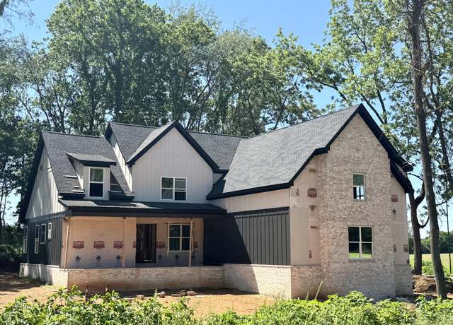Property at 6463 Hopewell Rd, Springfield, TN 37172, 3 beds, 2.5 baths