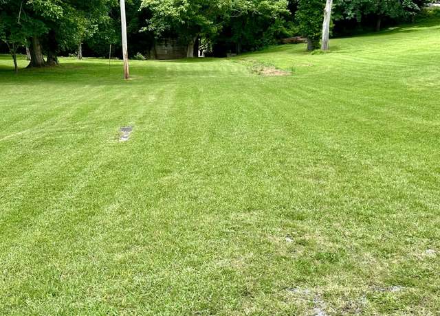 Property at 434 S Ramsey St, Manchester, TN 37355