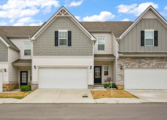 Property at 110 Townsend Ave, Shelbyville, TN 37160, 3 beds, 2.5 baths