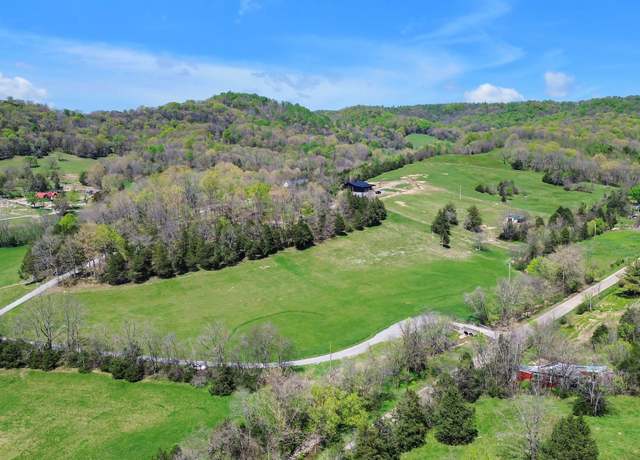 Property at 2859 Locke Creek Rd, Readyville, TN 37149, 3 beds, 2 baths