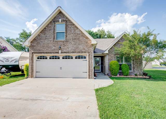 Property at 101 Abbigael Dr, Portland, TN 37148, 4 beds, 2 baths