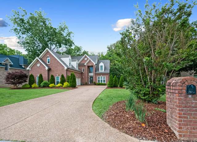 Property at 260 Temple Crest Trl, Franklin, TN 37069, 5 beds, 5 baths
