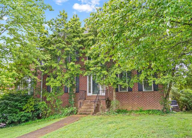 Property at 901 Bridgewater Ct, Nashville, TN 37221, 5 beds, 4 baths