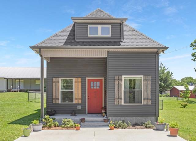 Property at 516 Main St, Burns, TN 37029, 3 beds, 2 baths