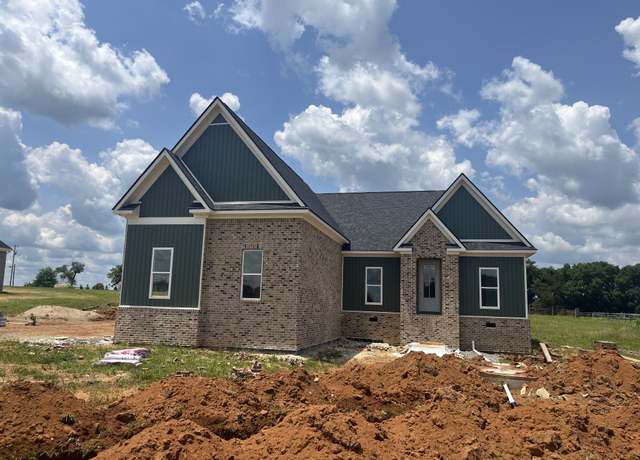 Property at 371 Honeybee Dr, Unionville, TN 37180, 4 beds, 3 baths