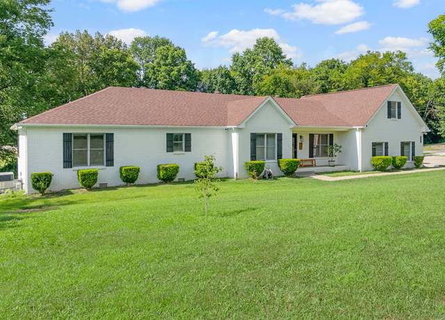 Property at 4845 Highway 41a S, Clarksville, TN 37043, 3 beds, 3 baths