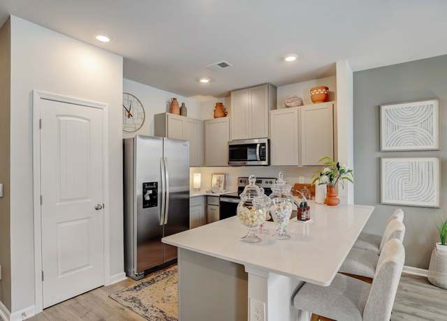 Property at 1347 Churchill Ln, Lewisburg, TN 37091, 3 beds, 2.5 baths