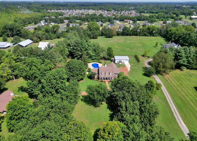 Property at 2329 Irby Ln, Murfreesboro, TN 37127, 4 beds, 3.5 baths