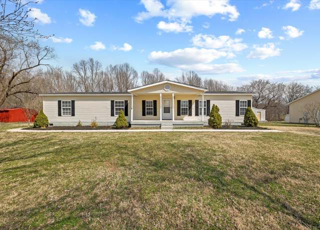 Property at 8533 Chaffin Rd, Baxter, TN 38544, 3 beds, 2 baths