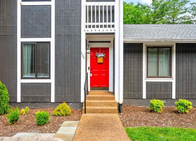 Property at 402 Sunvalley W, Nashville, TN 37221, 2 beds, 1.5 baths