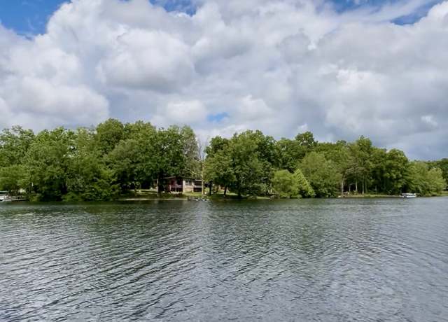 Property at 178 Idlewild Dr, Sparta, TN 38583, 3 beds, 3.5 baths