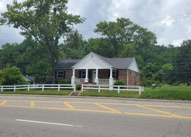 Property at 1171 5th St, Jellico, TN 37762, 3 beds, 2 baths