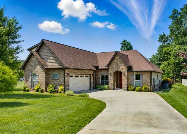 Property at 4268 Sango Rd, Clarksville, TN 37043, 4 beds, 2 baths