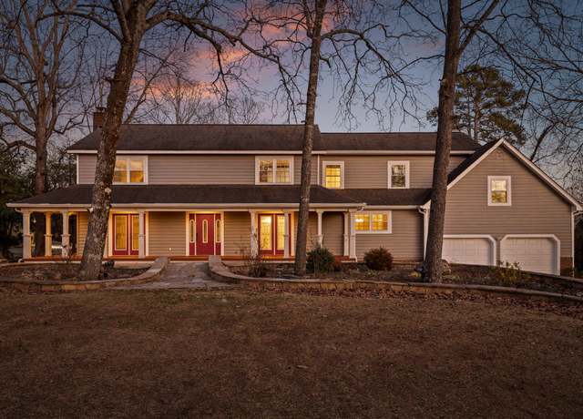 Property at 414 Shadow Pkwy, Chattanooga, TN 37421, 5 beds, 6 baths