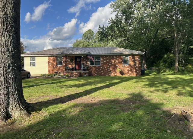 Property at 13 Tunstill Loop Rd, Fayetteville, TN 37334, 4 beds, 2 baths
