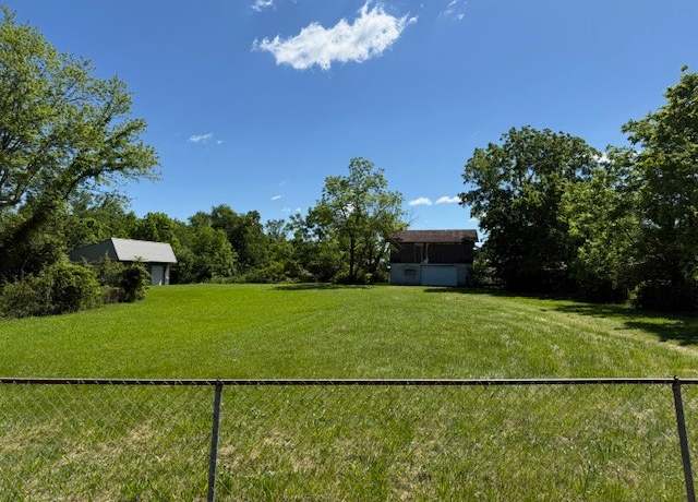 Property at 214 5th Ave S, Baxter, TN 38544