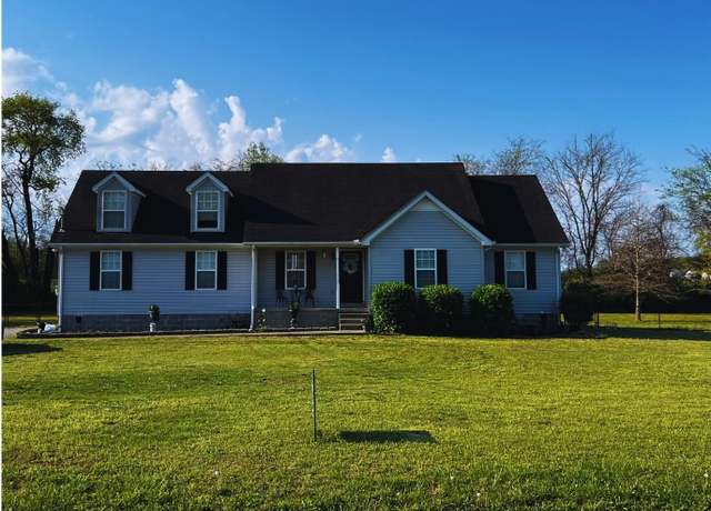 Property at 113 Lindsey Ln, Murfreesboro, TN 37129, 3 beds, 2 baths