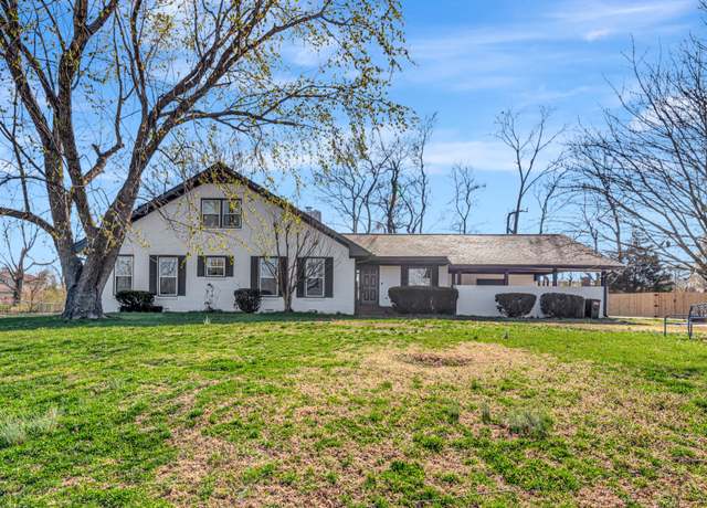 Property at 1179 Langwood Dr, Gallatin, TN 37066, 4 beds, 3.5 baths