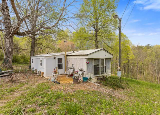 Property at 1116 Hillview Ln, Chapmansboro, TN 37035, 2 beds, 2 baths