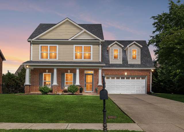 Property at 5239 Starnes Dr, Murfreesboro, TN 37128, 3 beds, 2.5 baths