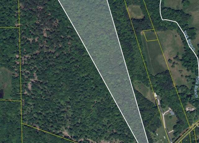 Property at 1332 Shiloh Church Rd, Camden, TN 38320