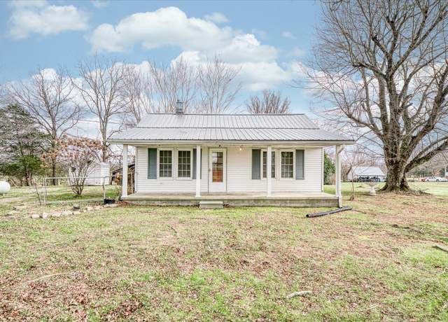 Property at 3284 Long Lane Rd, Cookeville, TN 38506, 2 beds, 1 bath